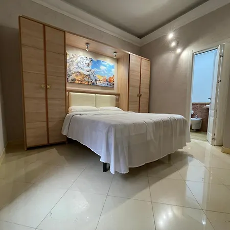 Spqr Guest house